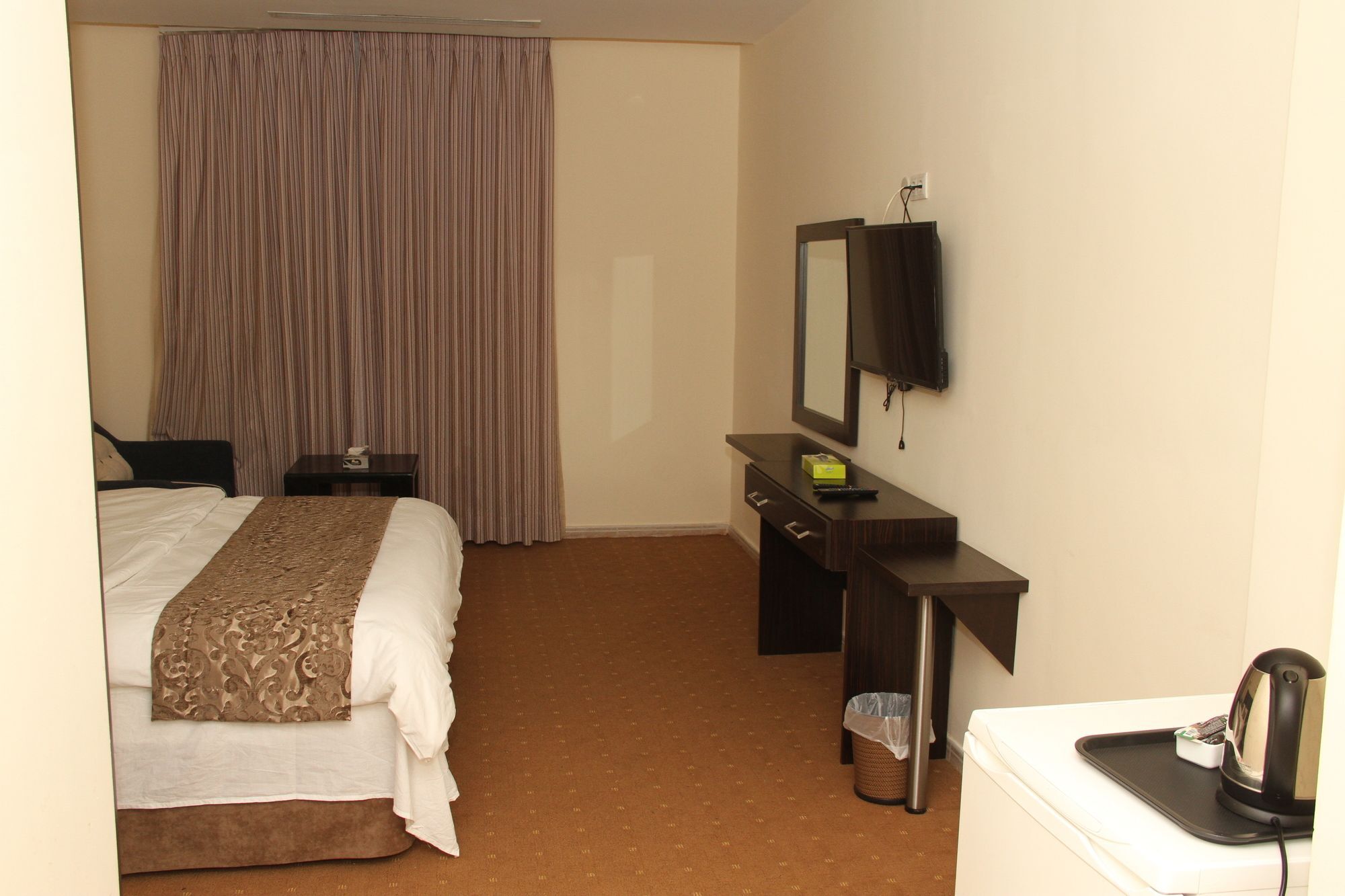 Jeddah Palace Hotel Amman Exterior foto